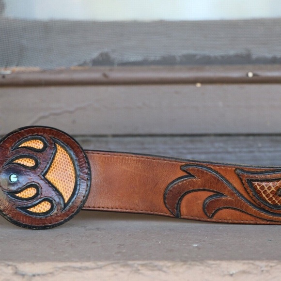RARE 70s Vintage WYLY\'s Brown Leather Buckle Belt w/ Genuine Turquoise main image 6